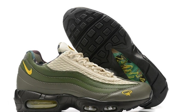   Corteiz FB2709-300 Nike 95 Gutta Max SP Green Air  0326